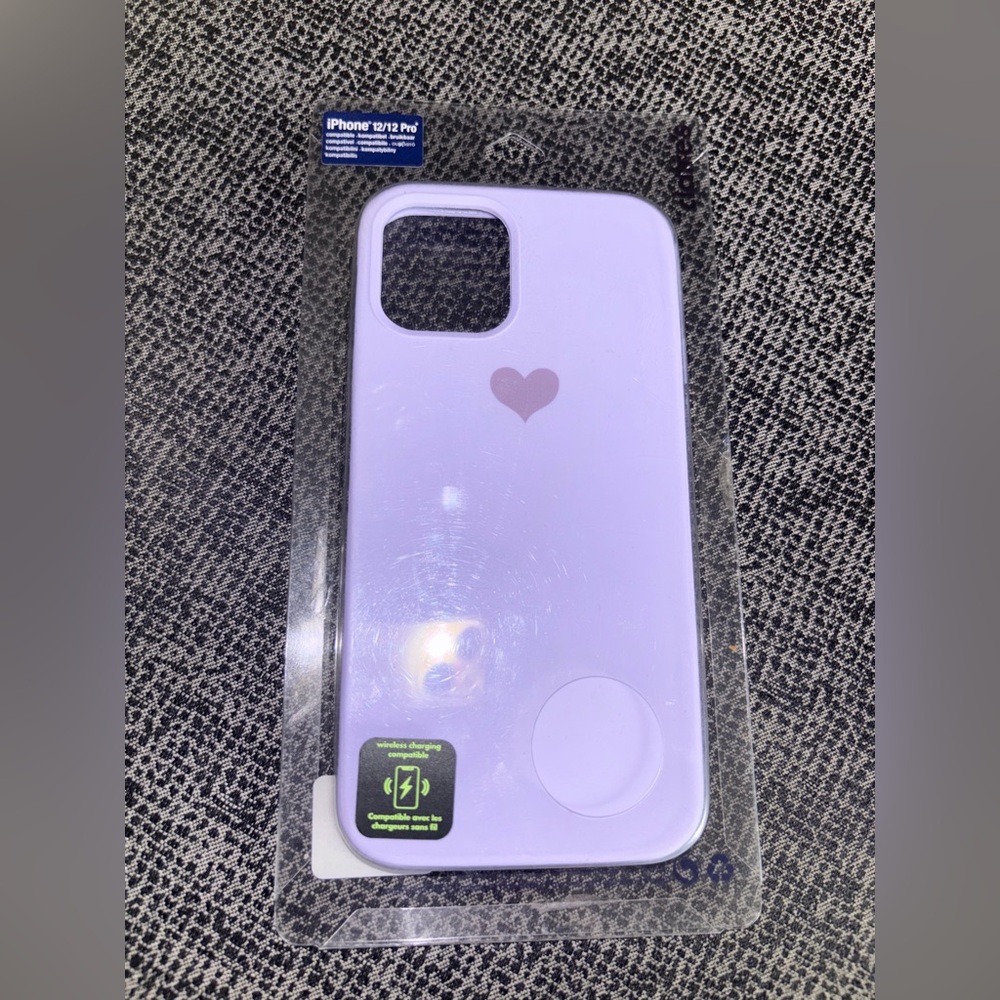 Never Used: iPhone 12 & 12 Pro Silicone Protective Case (iPhone 12 & 12Pro)